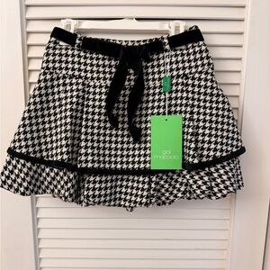 GAI MATTIOLO Black and White Skirt. SIZE 8. Made in Italy